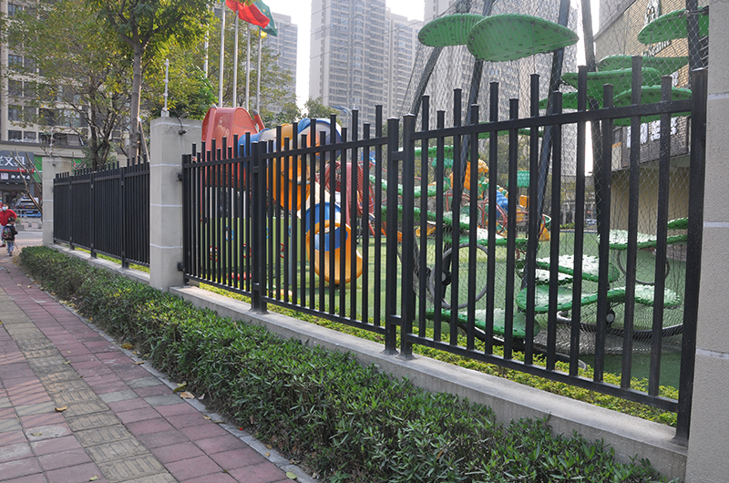 幼儿园锌钢围栏 